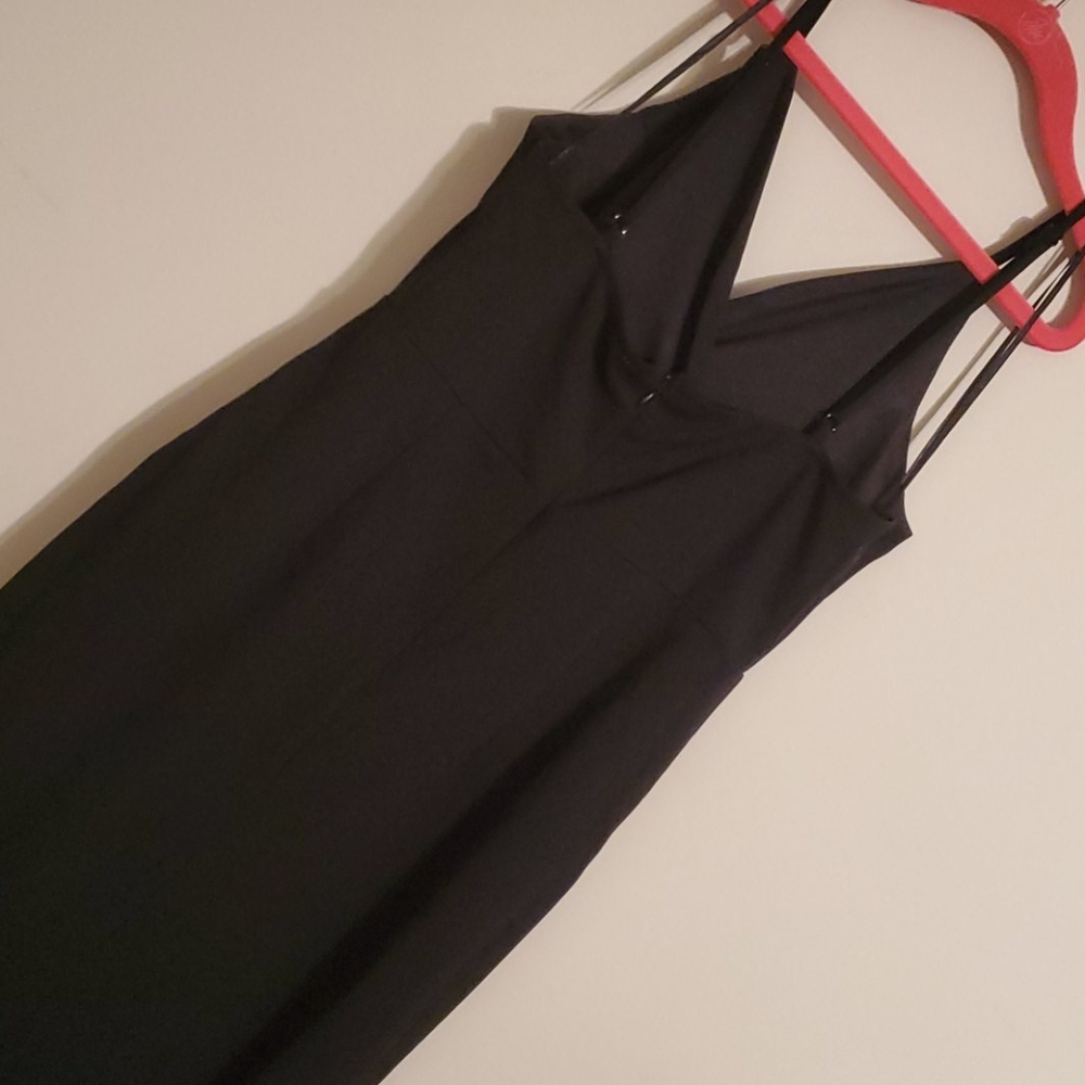 Dress - Picture 3 of 4